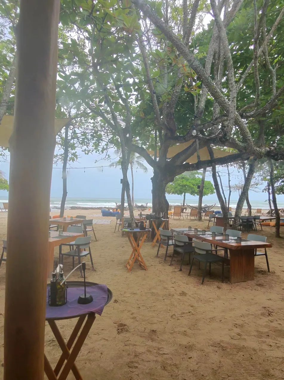 Beachfront setting at Manzú restaurant Santa Teresa